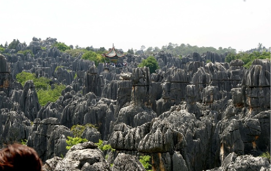Каменный лес Гэдэн уезд Мэнла